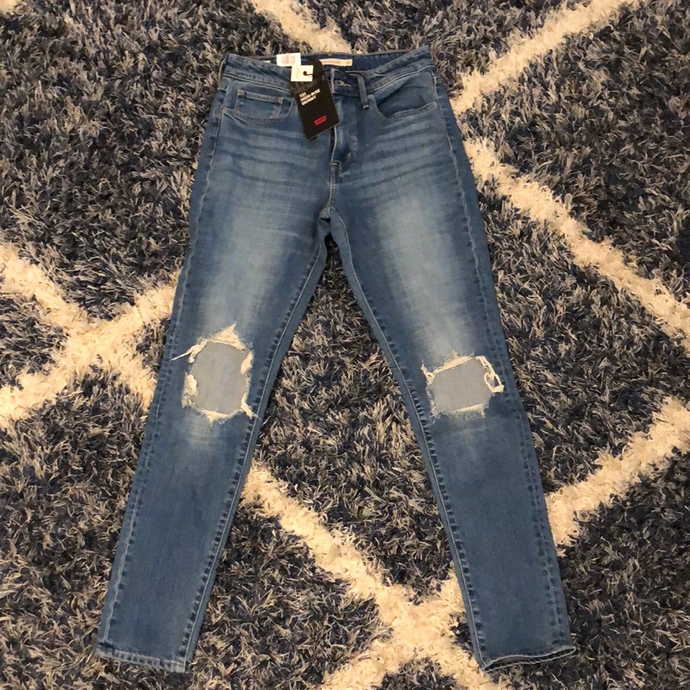 Levi jeans